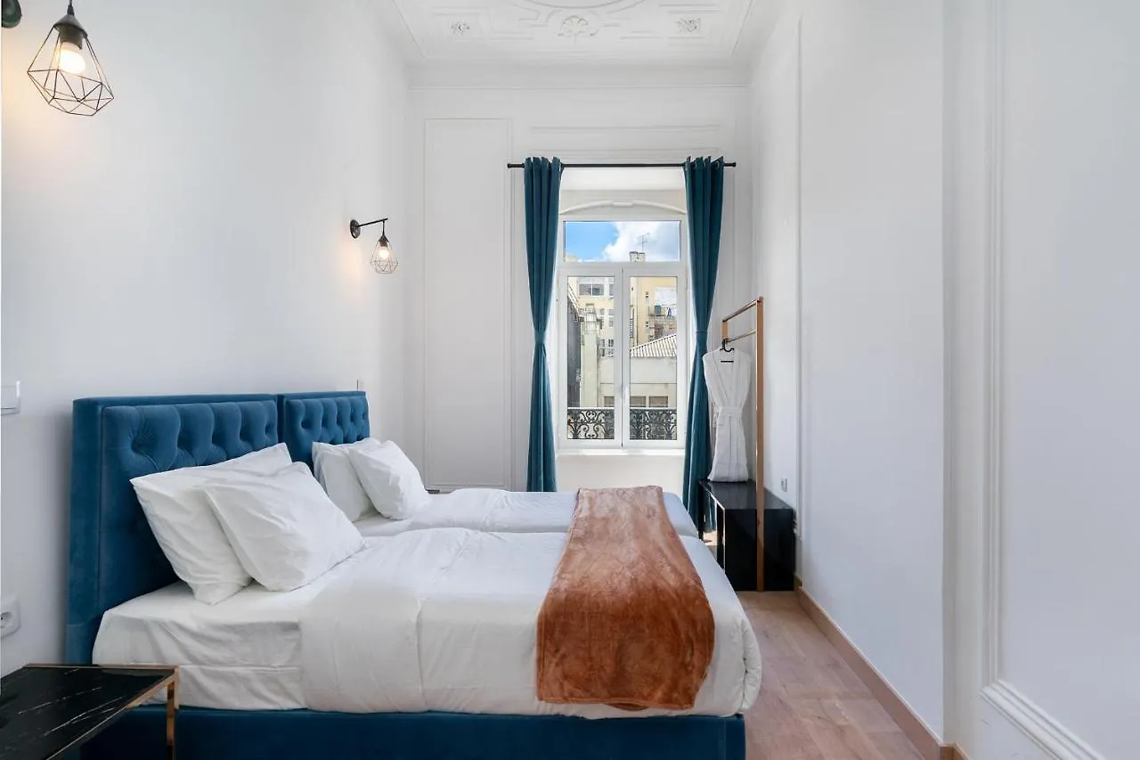 Lisbon 5 Hotel 2*,
