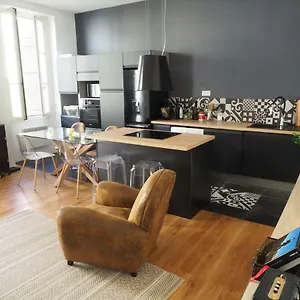 https://appartement-nice-centre-06000.fr-provencehotel.com