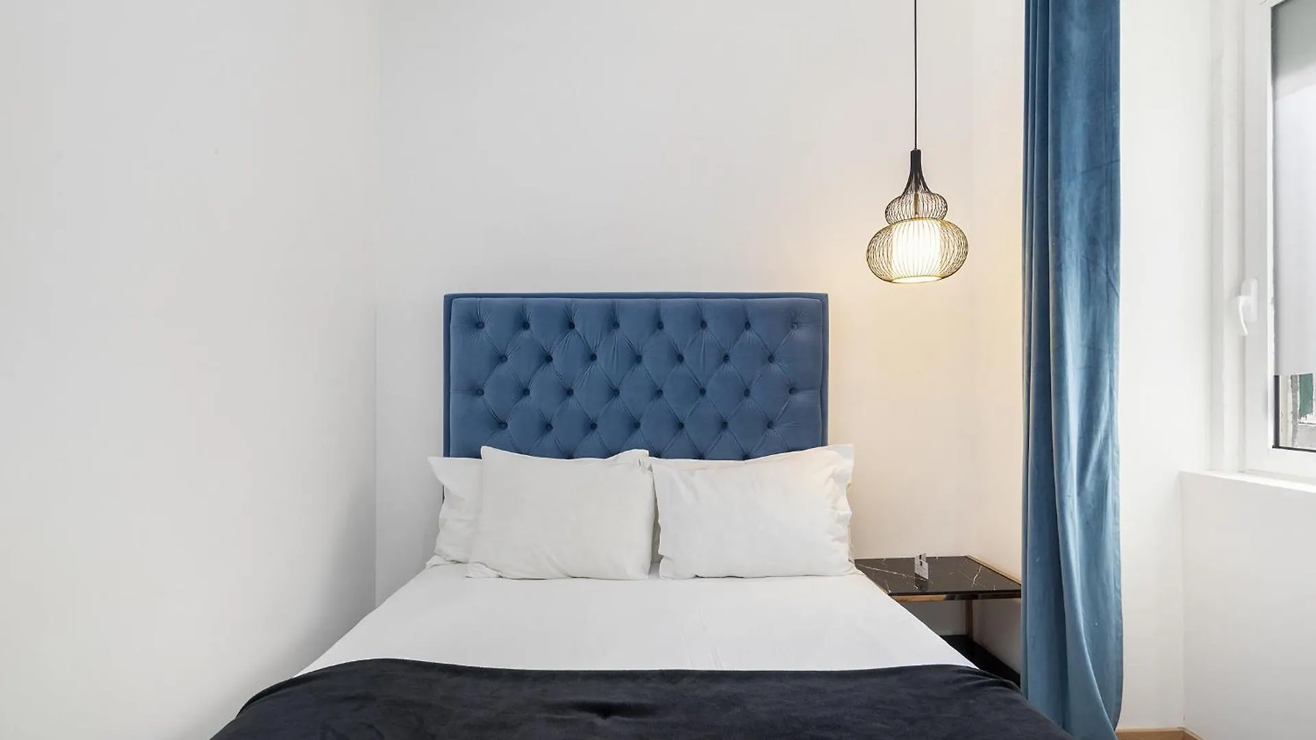 Lisbon 5 Hotel 2*,  البرتغال