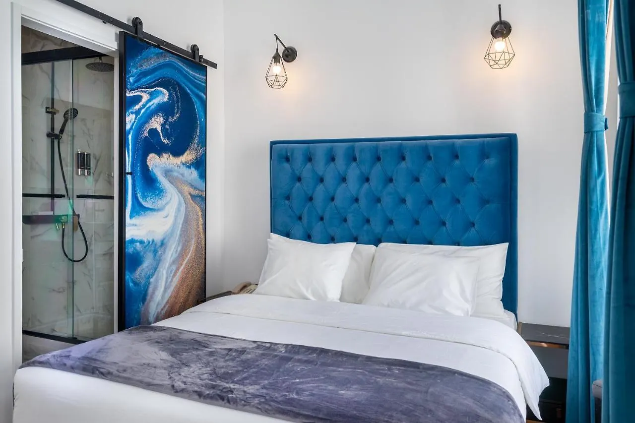 **  Lisbon 5 Hotel Portugal